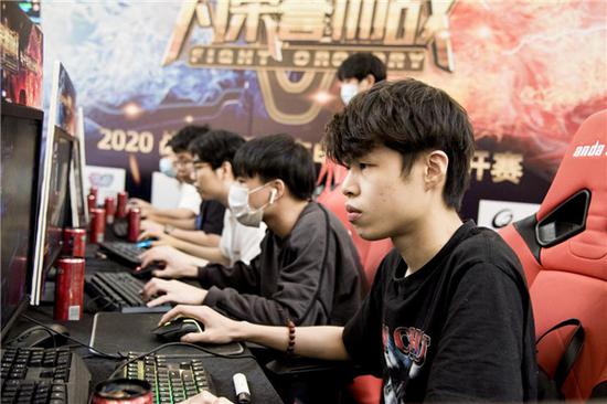 出售一些明 出售一些明