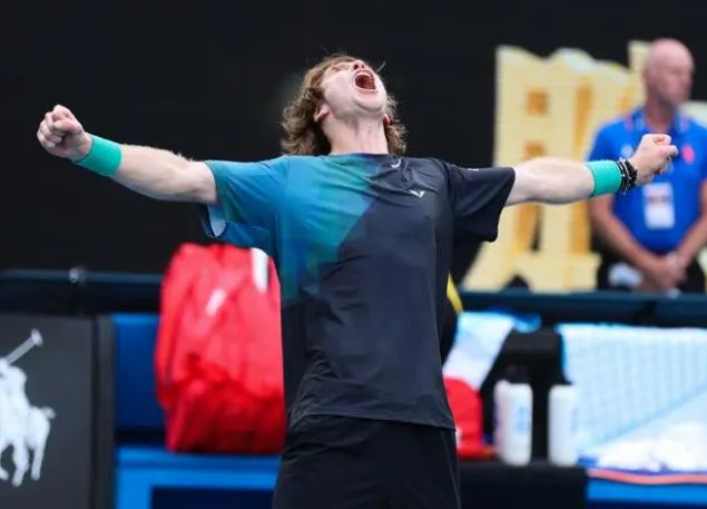 为何湖人队 为何湖人队