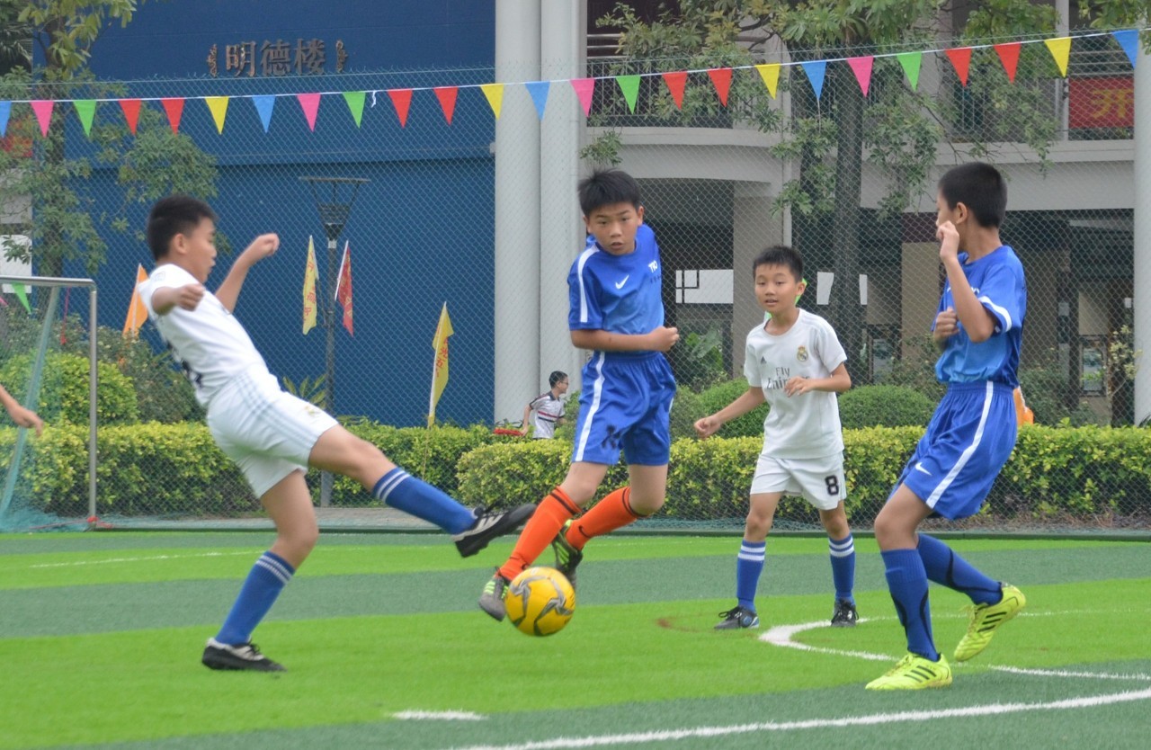 在马刺主场 在马刺主场