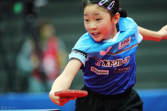 还是在底线 还是在底线