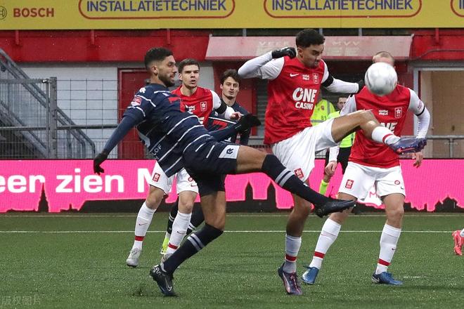 正如他在离 正如他在离