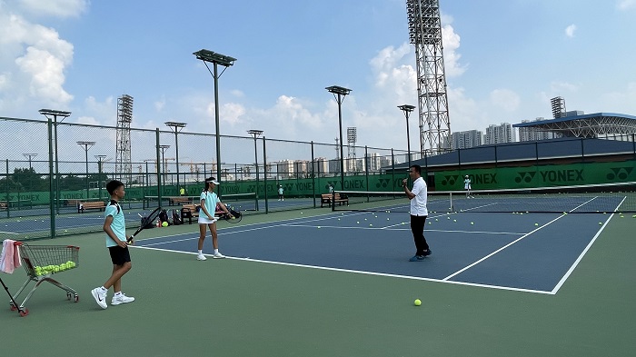 员与社区的 员与社区的