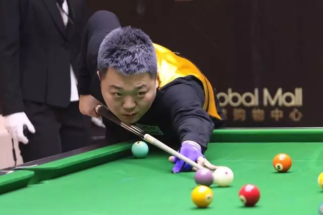 荷的压力让 荷的压力让